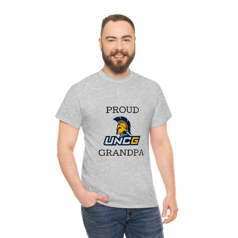 minimalist design T-shirt-Proud UNCG Grandpa Cotton Tee