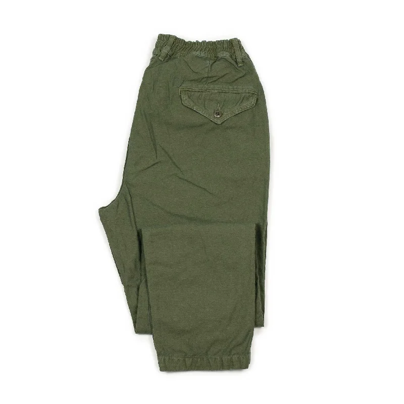 Embroidered pants-Easy chinos in olive green cotton and linen reverse sateen