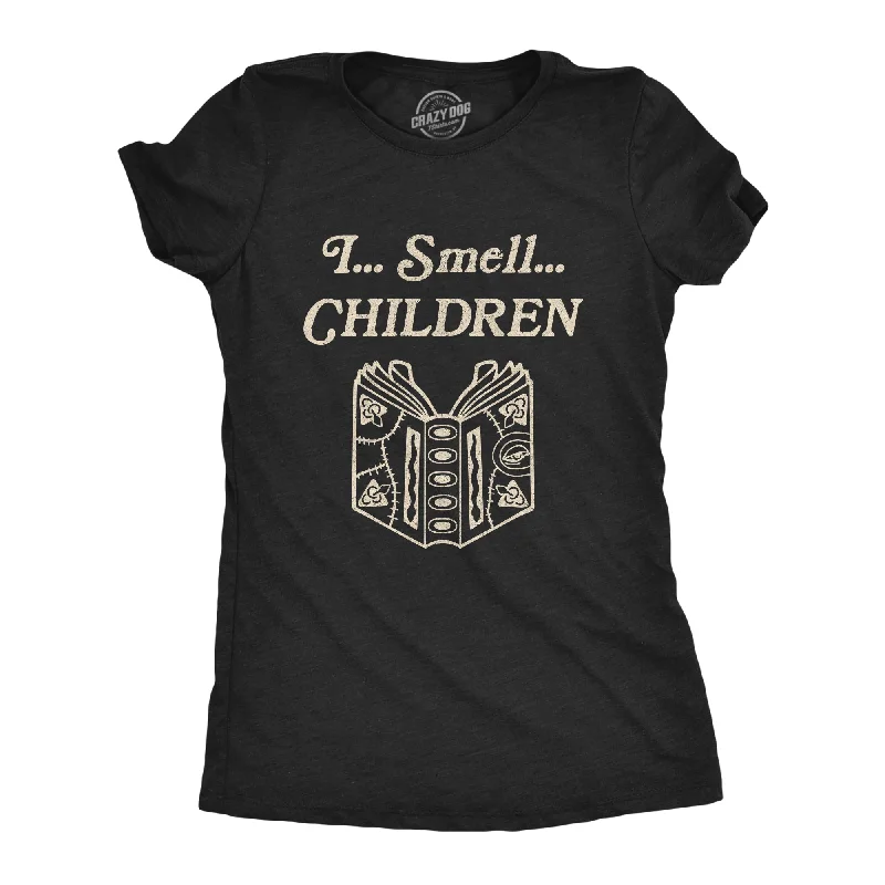 designer T-shirt-I Smell Children Women's T Shirt