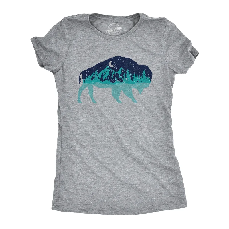 minimalistic T-shirt-Nature Bison Women's T Shirt