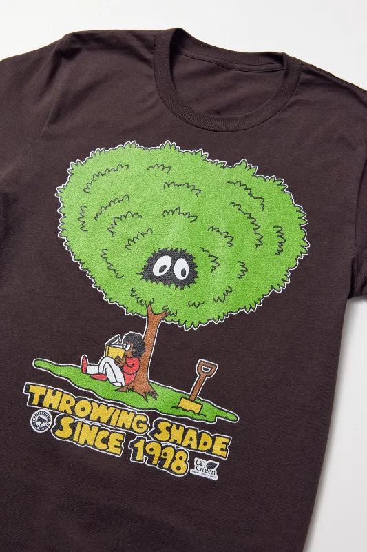 funny T-shirt-Throwing Shade T-Shirt